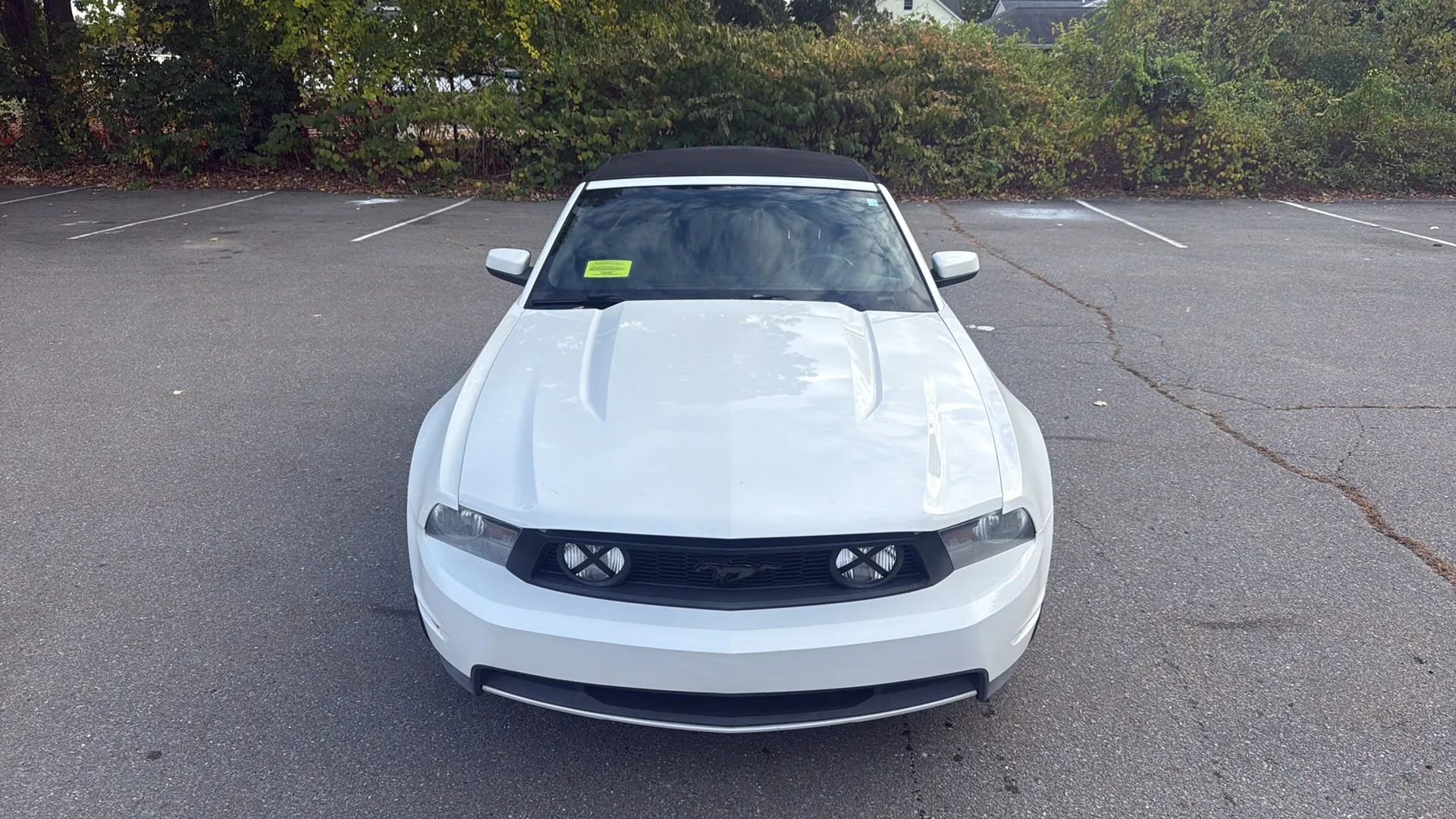 Used 2010 Ford Mustang GT Premium image 23