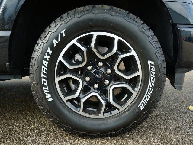 Used 2023 Ford F150 Lariat image 38