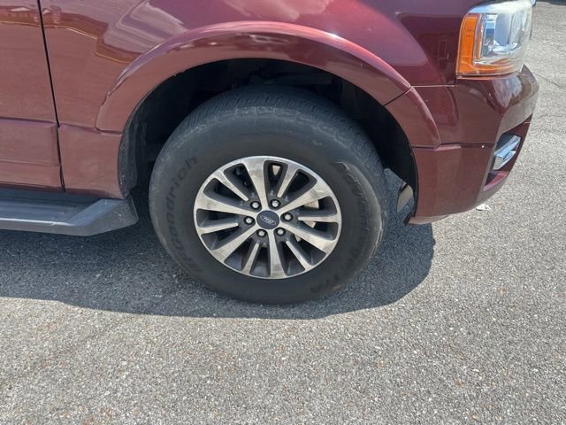 Used 2017 Ford Expedition XLT AWD/4WD image 13