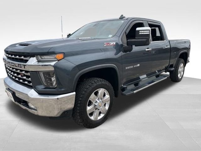 Used 2020 Chevrolet Silverado 3500 LTZ w/ LTZ Premium Package image 3