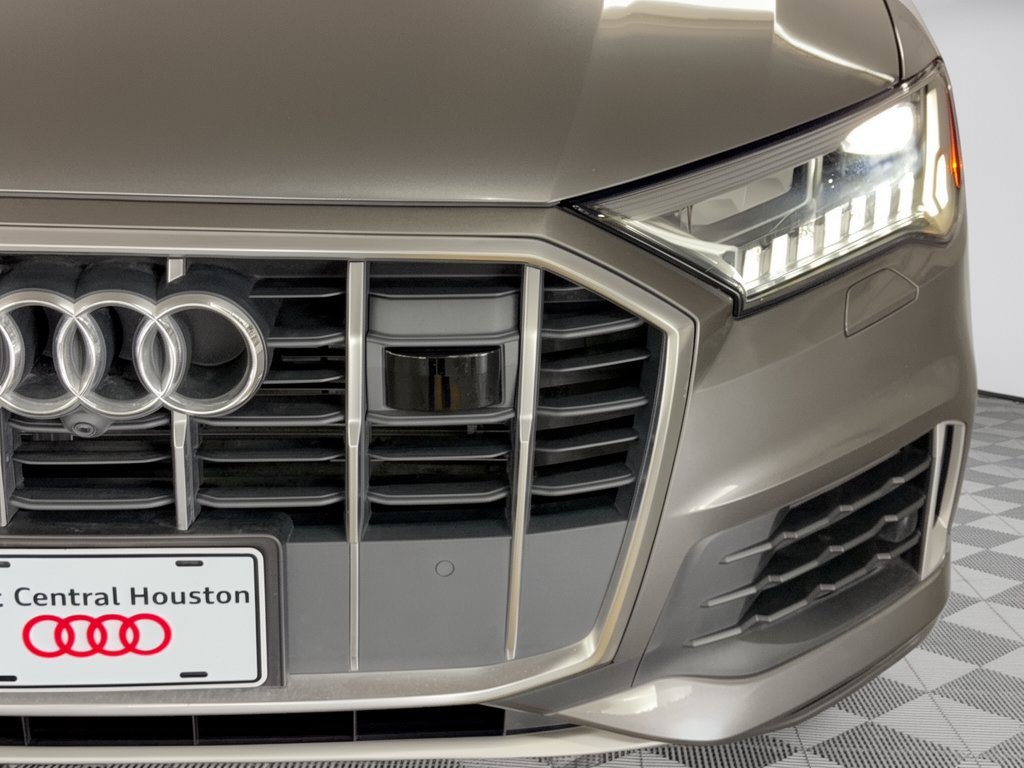 Certified 2023 Audi Q7 2.0T Premium Plus w/ Premium Plus Package AWD/4WD image 12