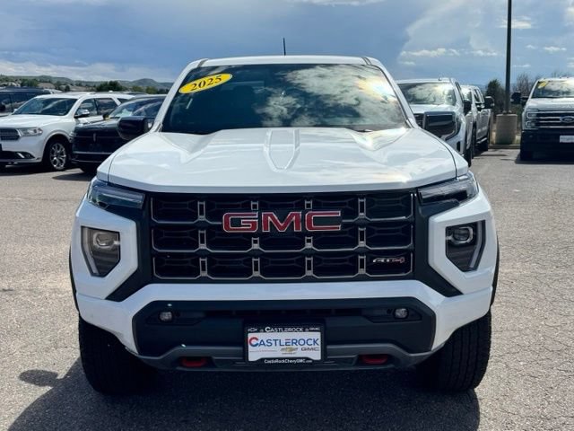Certified 2025 GMC Canyon AT4 AWD/4WD image 9