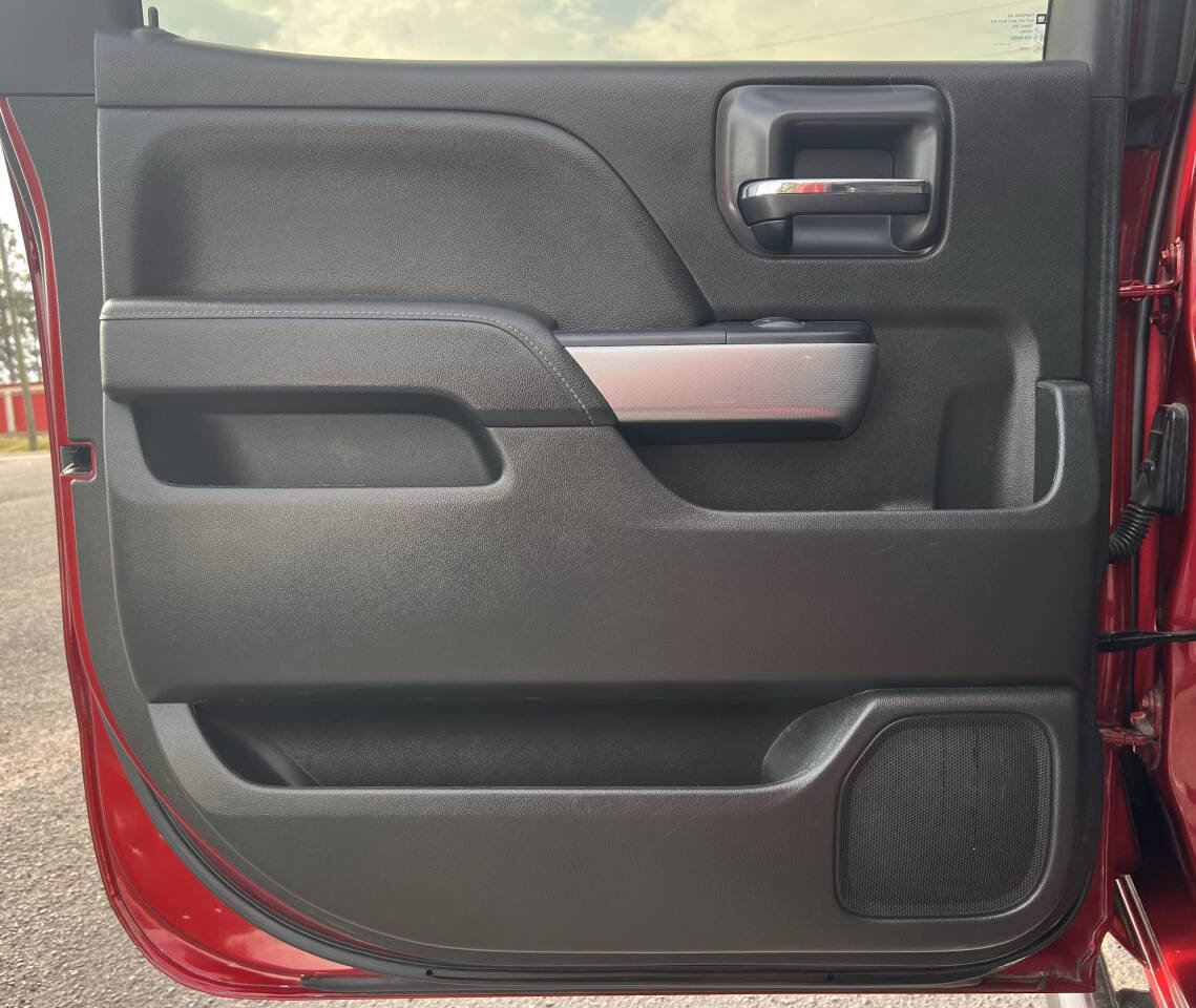 Used 2018 Chevrolet Silverado 1500 LT w/ All Star Edition image 14