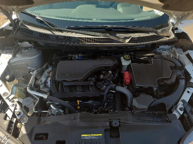 Certified 2022 Nissan Rogue Sport SV FWD image 25