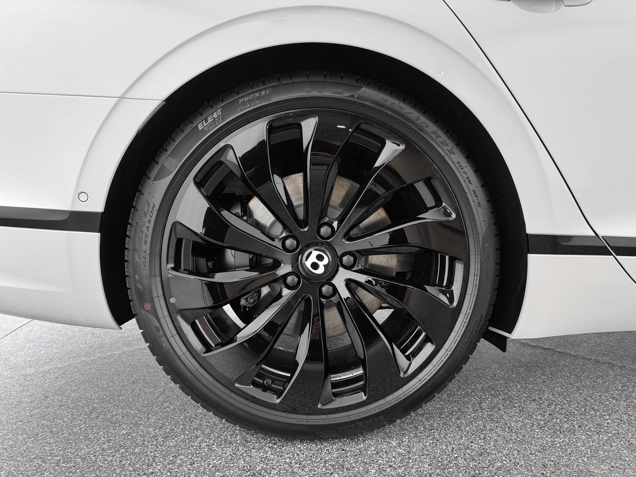 New 2026 Bentley Flying Spur Plug-In Hybrid image 33