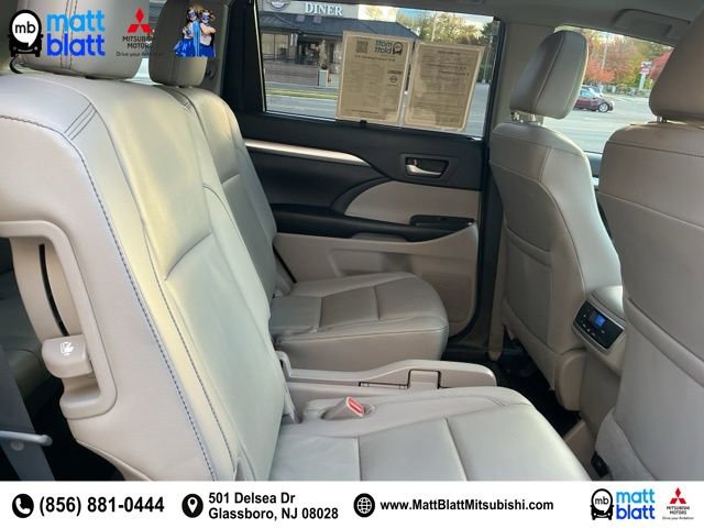 Used 2019 Toyota Highlander XLE image 27