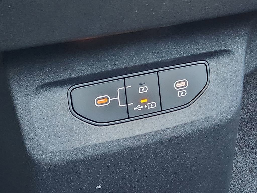 New 2025 Kia EV6 Wind image 25