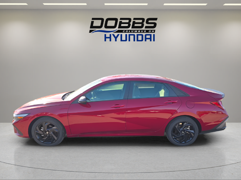 Certified 2026 Hyundai Elantra Sport FWD image 2
