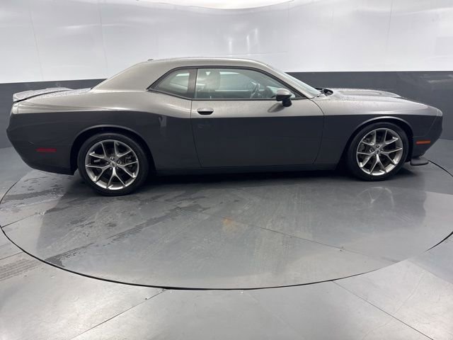 Used 2022 Dodge Challenger GT image 8