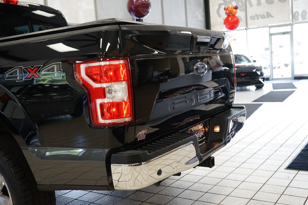 Used 2018 Ford F150 XLT w/ Equipment Group 302A Luxury AWD/4WD image 15