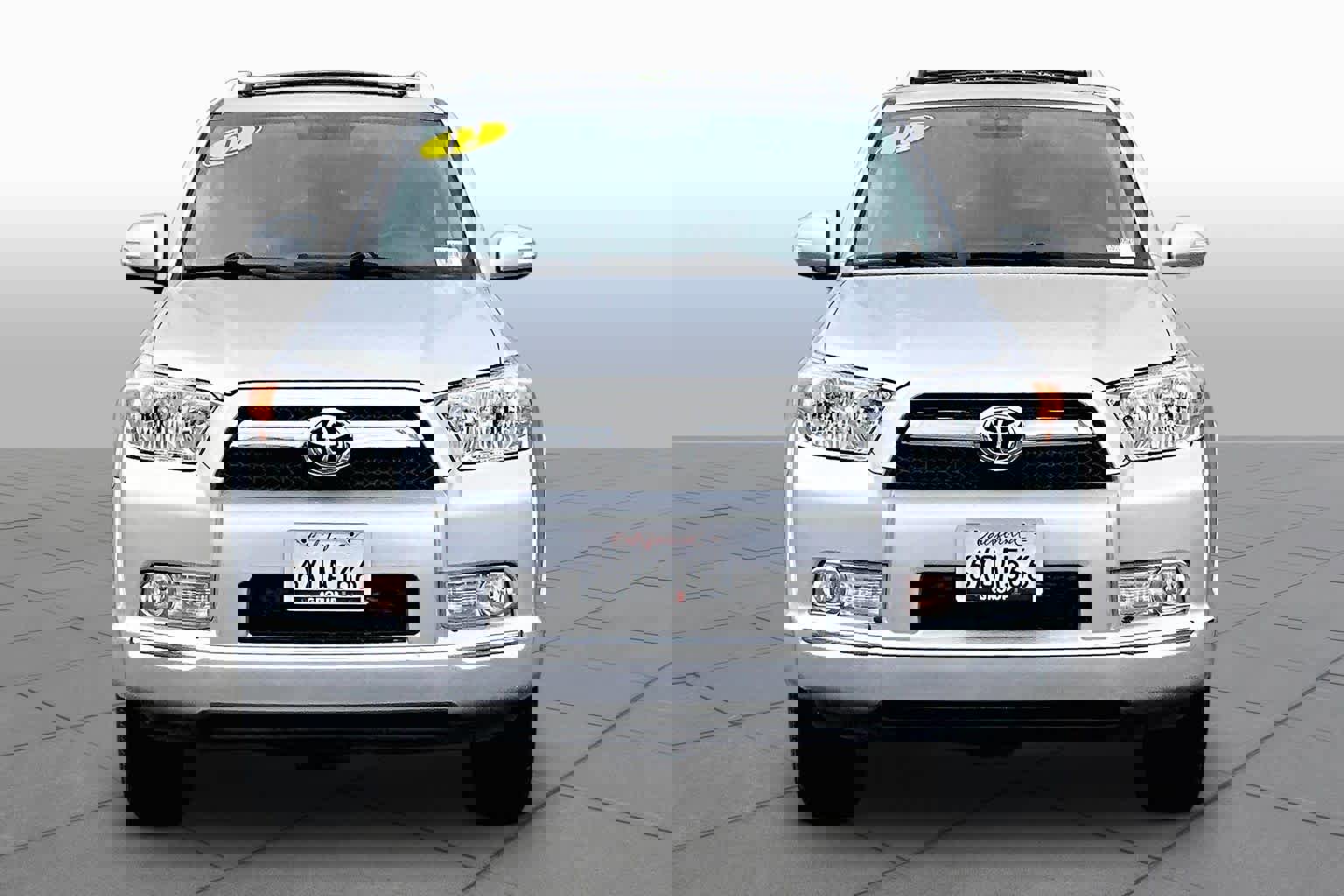 Used 2012 Toyota 4Runner Limited image 3