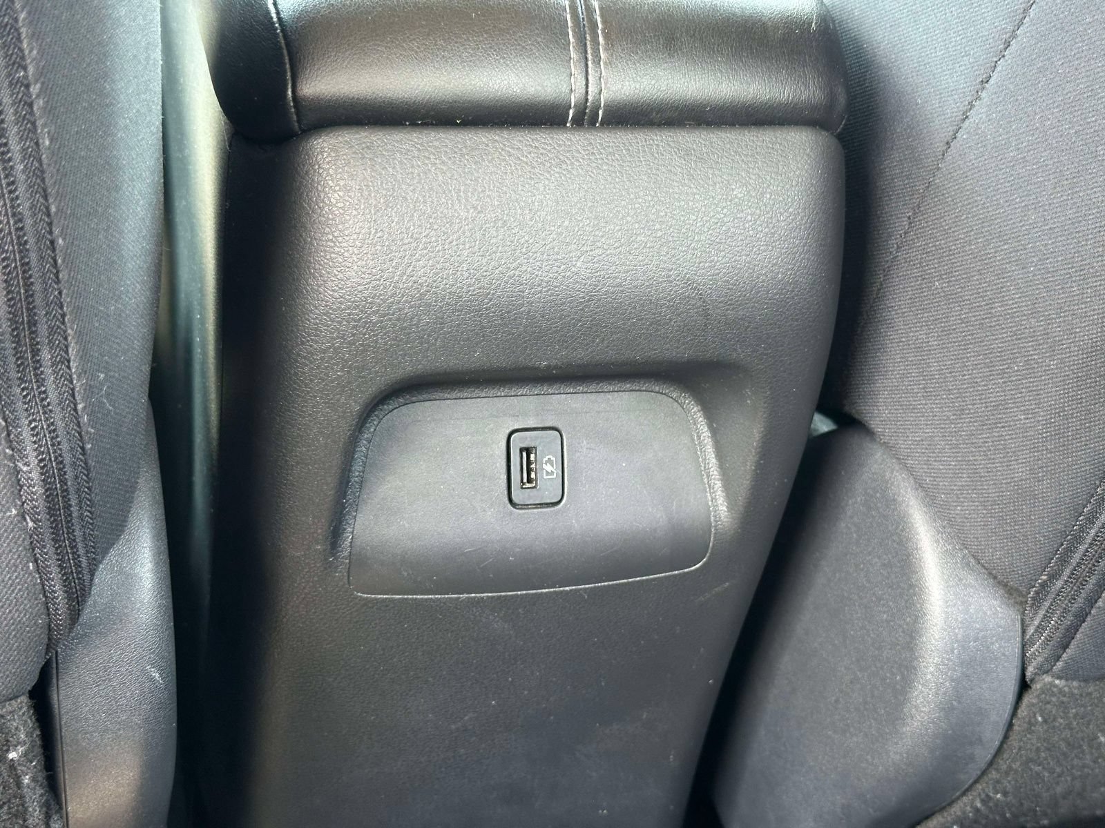 Used 2021 Nissan Sentra SV FWD image 14
