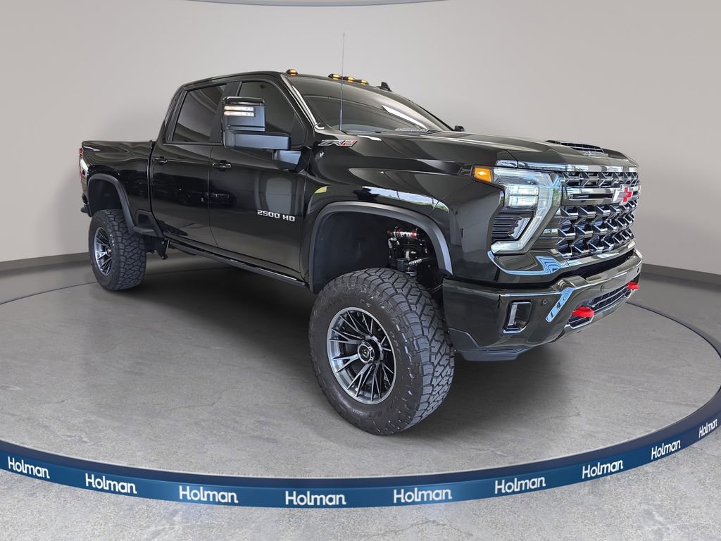 Used 2026 Chevrolet Silverado 2500 ZR2 AWD/4WD image 4