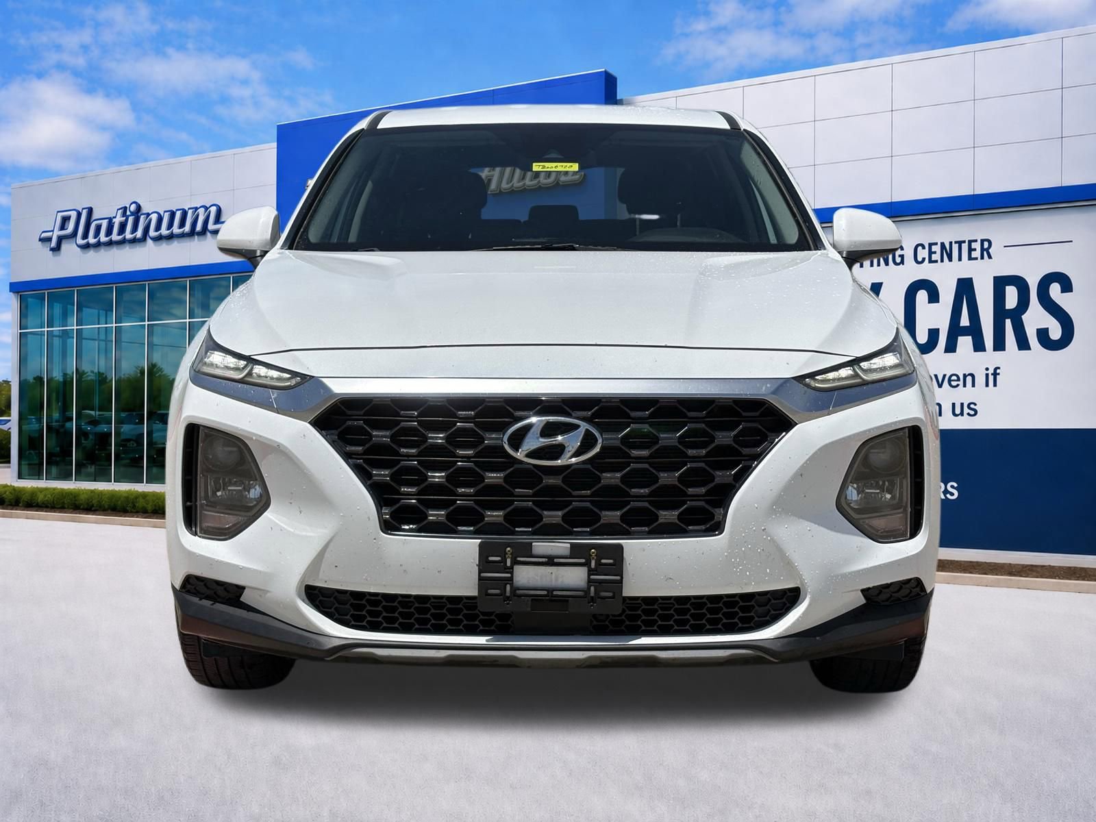 Used 2019 Hyundai Santa Fe SE FWD image 2