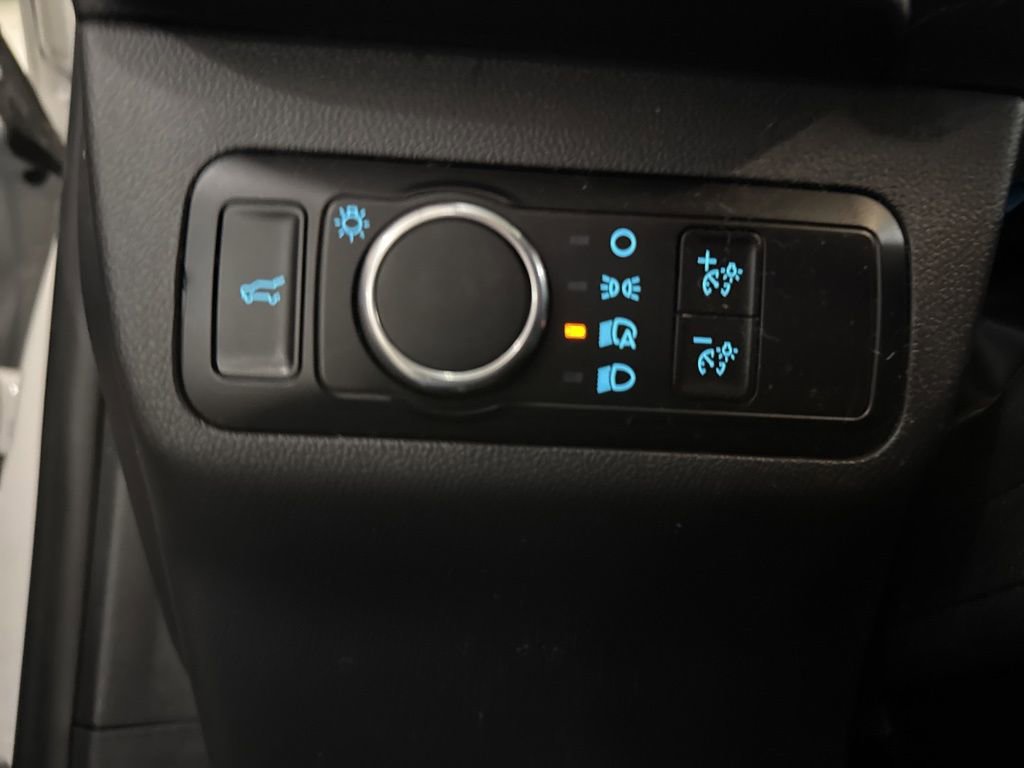 Used 2023 Ford Escape Active w/ Cold Weather Package image 14