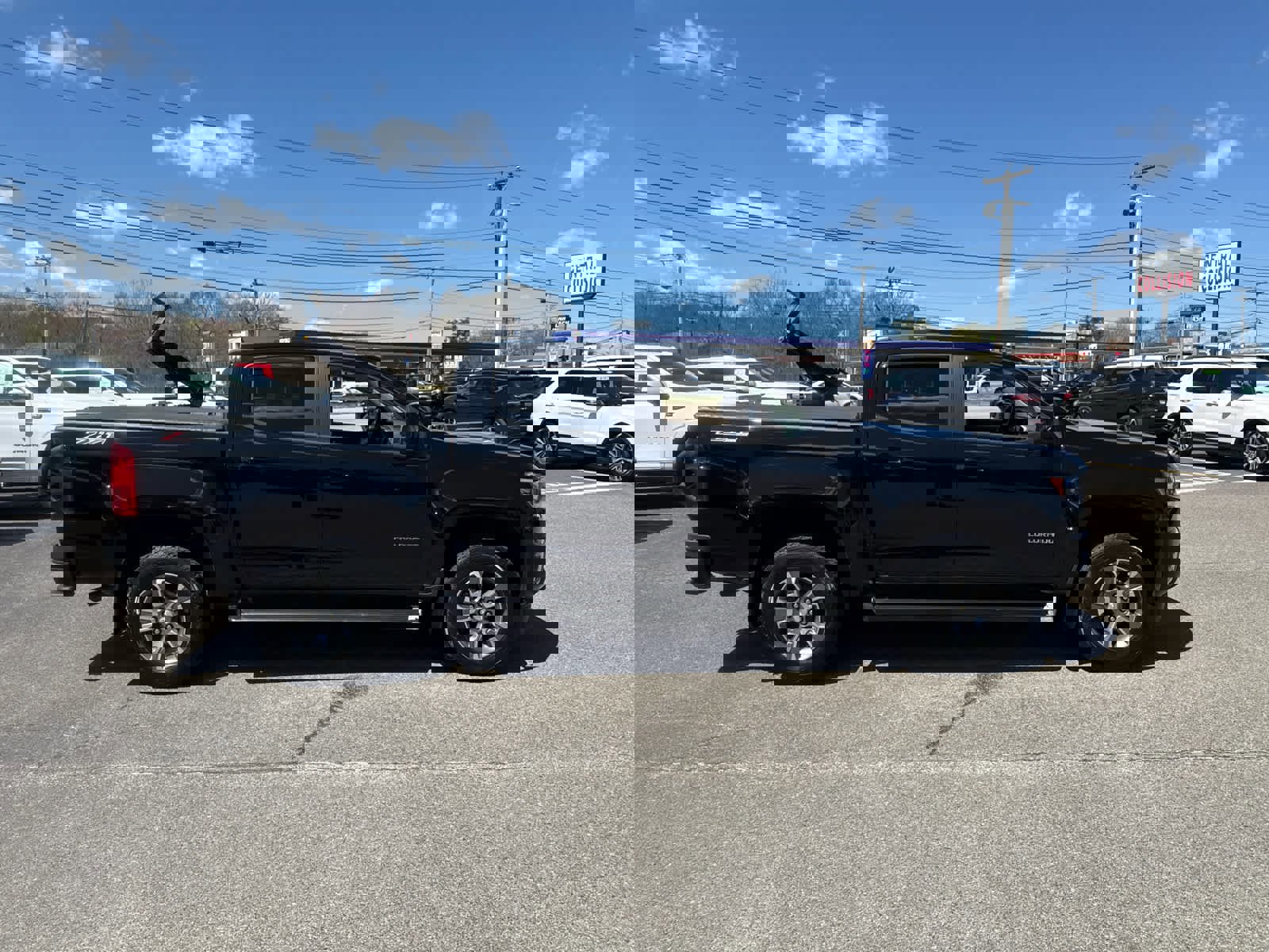 Used 2018 Chevrolet Colorado Z71 AWD/4WD image 6