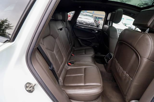 Used 2018 Porsche Macan Base image 44