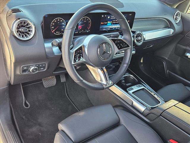 Certified 2025 Mercedes-Benz GLB 250 image 10