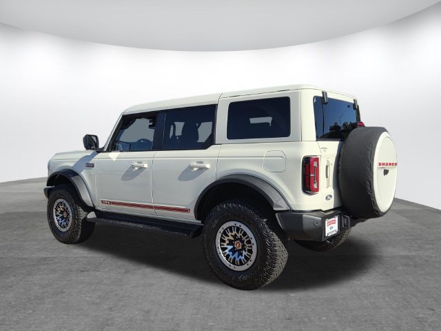 New 2026 Ford Bronco Outer Banks w/ Sasquatch Package AWD/4WD image 3