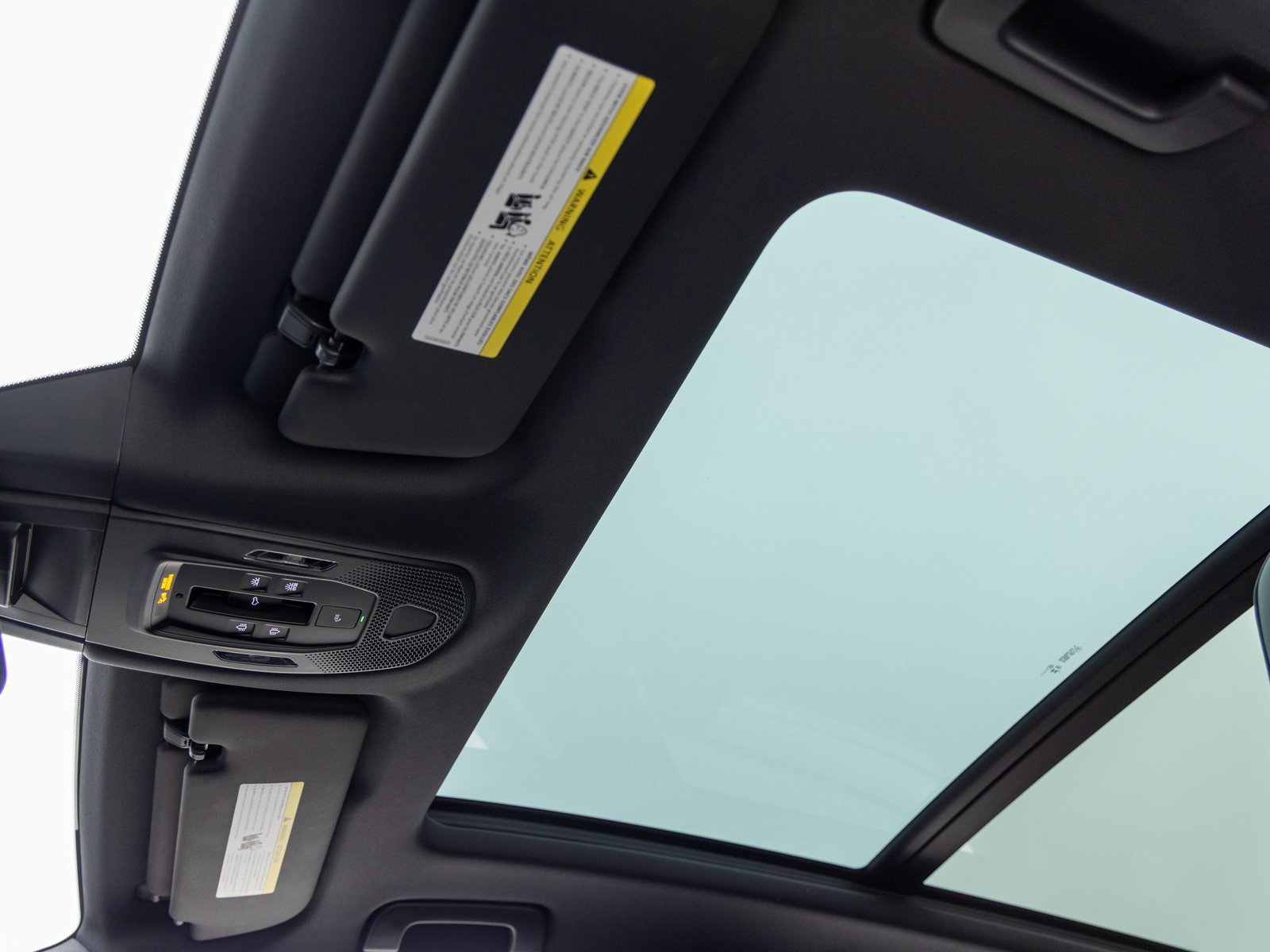 New 2025 Porsche Cayenne S image 27