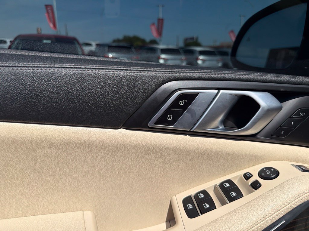 Used 2020 BMW X5 sDrive40i w/ Premium Package RWD image 14