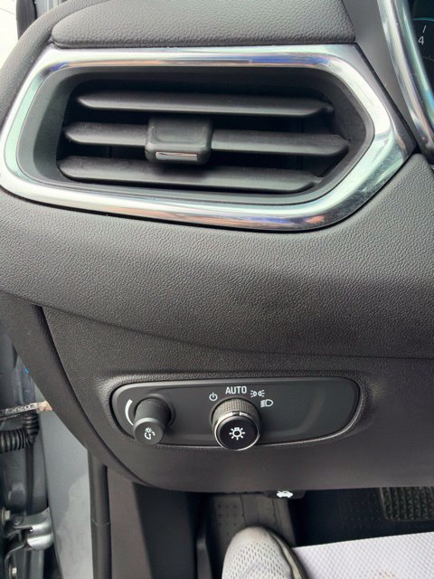 Used 2024 Chevrolet Equinox LT w/ LPO, Floor Liner Package AWD/4WD image 17