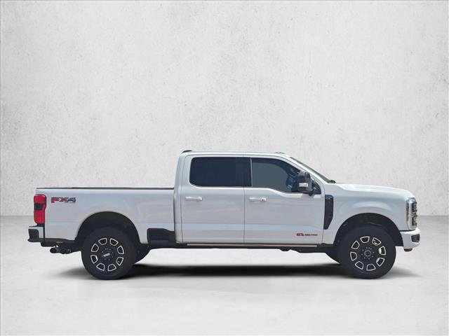 Used 2026 Ford F350 Platinum AWD/4WD image 4