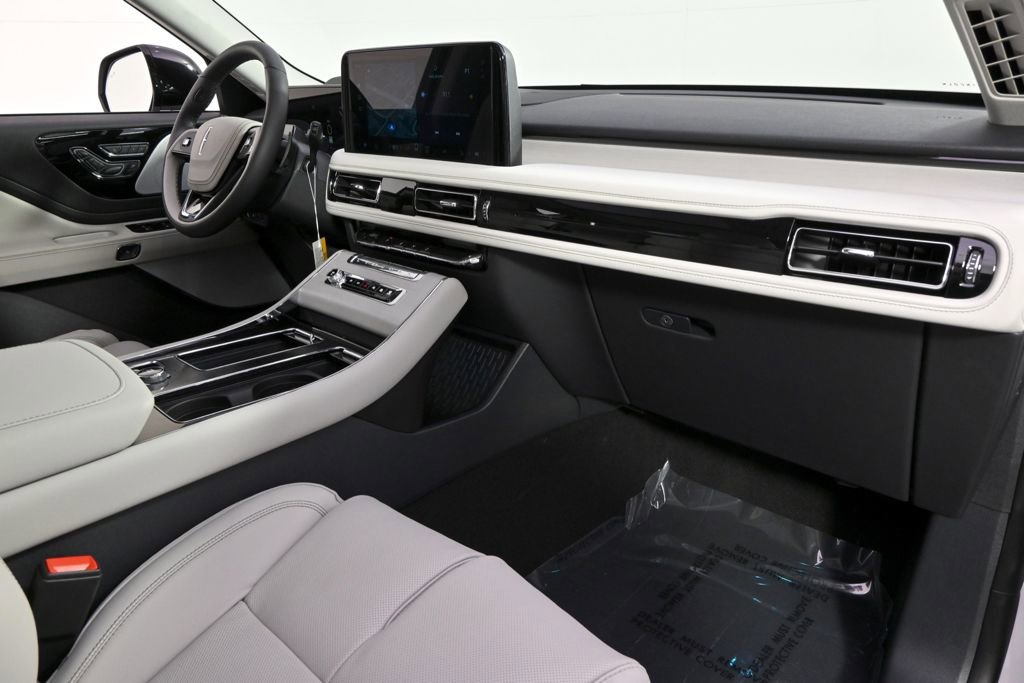 New 2026 Lincoln Aviator Reserve image 15