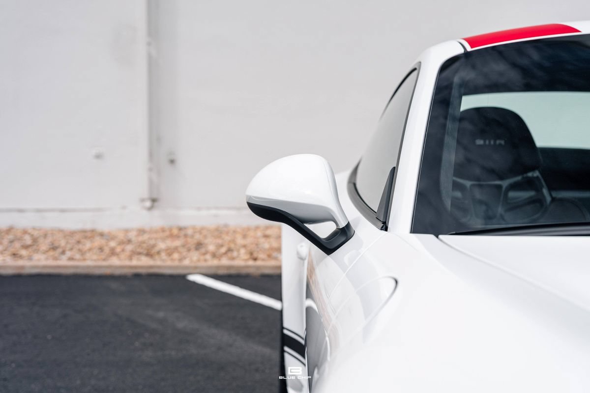 Used 2016 Porsche 911 R RWD image 22