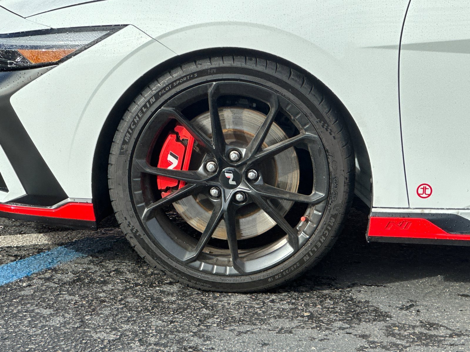 Used 2025 Hyundai Elantra N image 23