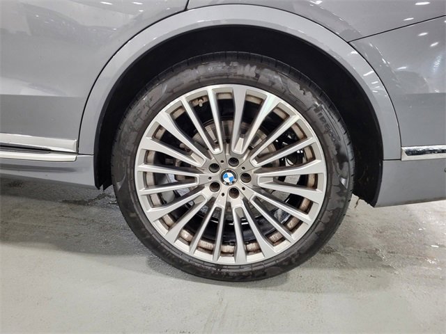 Certified 2023 BMW X7 xDrive40i w/ Executive Package image 32