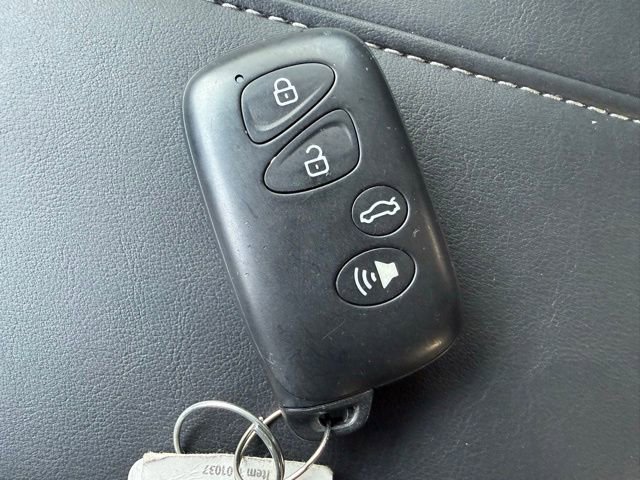 Used 2024 Lexus LX 600 F Sport image 19