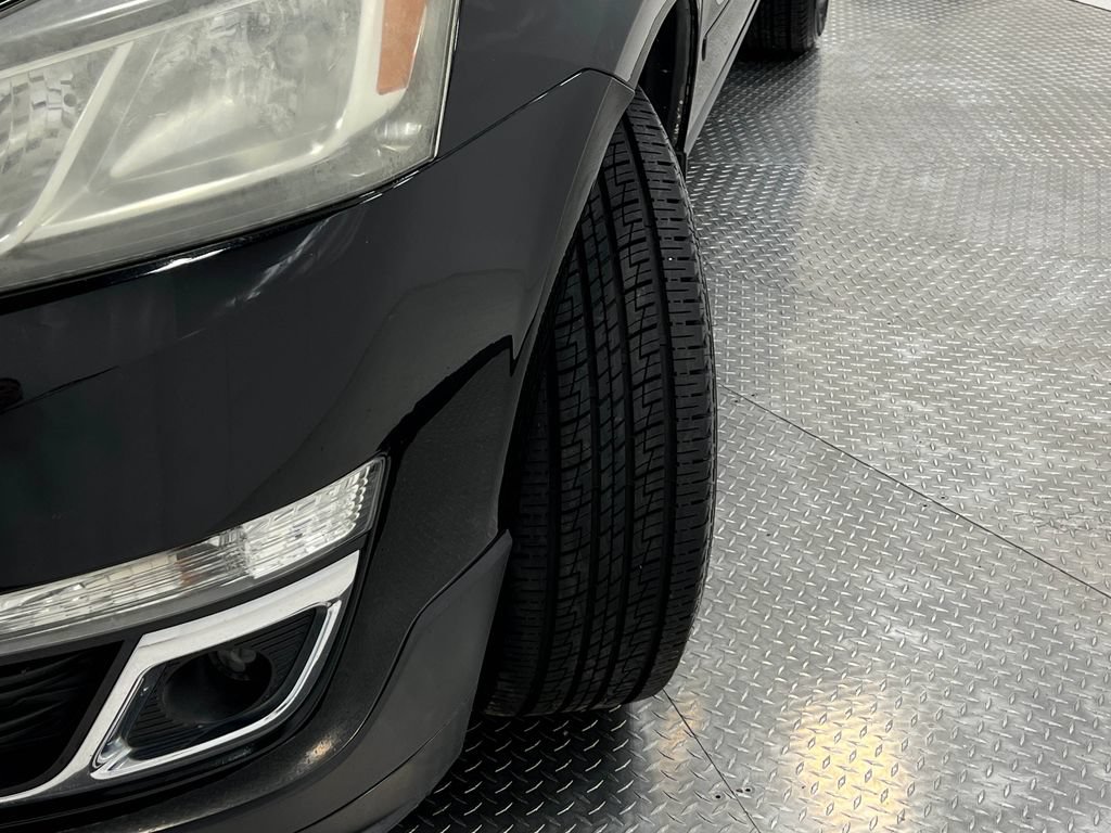 Used 2016 Chevrolet Traverse LT FWD image 40