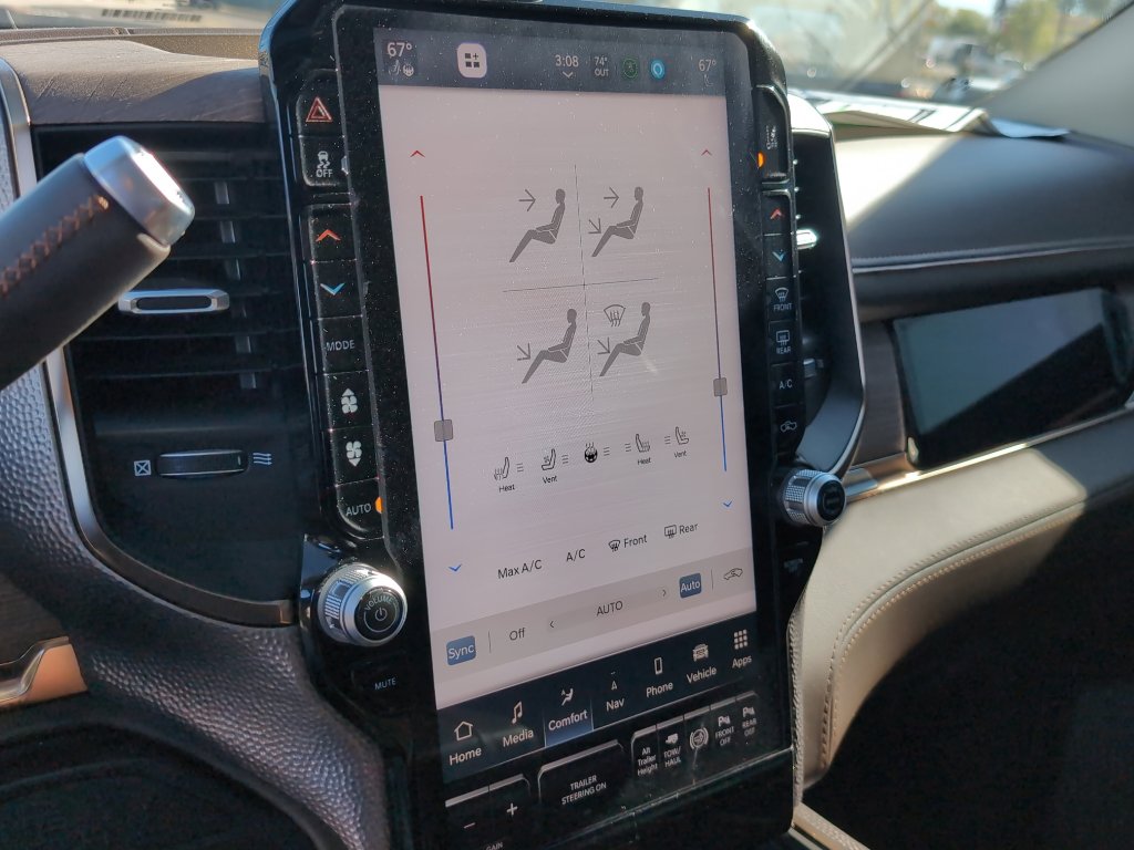 New 2025 RAM 2500 Limited image 22