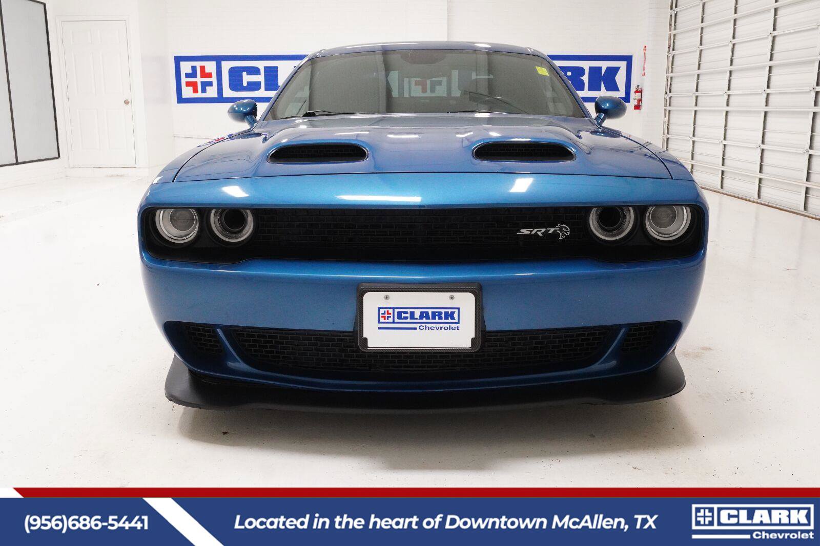 Used 2022 Dodge Challenger SRT Hellcat RWD image 2