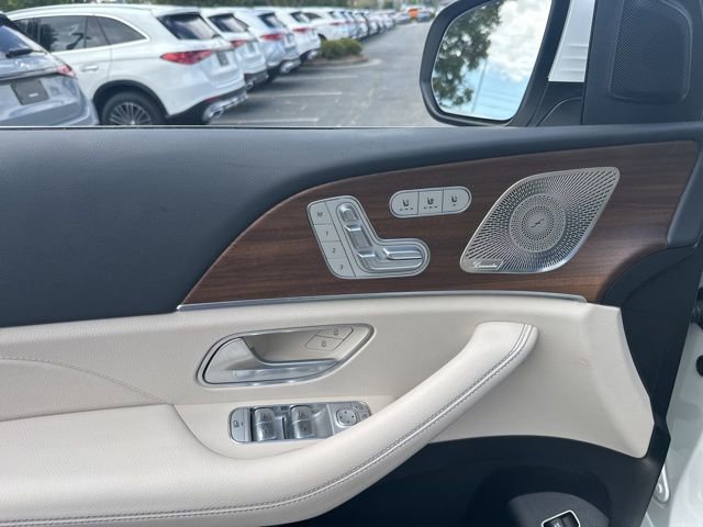 Certified 2025 Mercedes-Benz GLS 450 4MATIC image 20