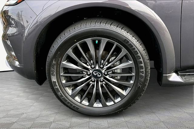 Used 2023 INFINITI QX80 Premium Select w/ Cargo Package image 23