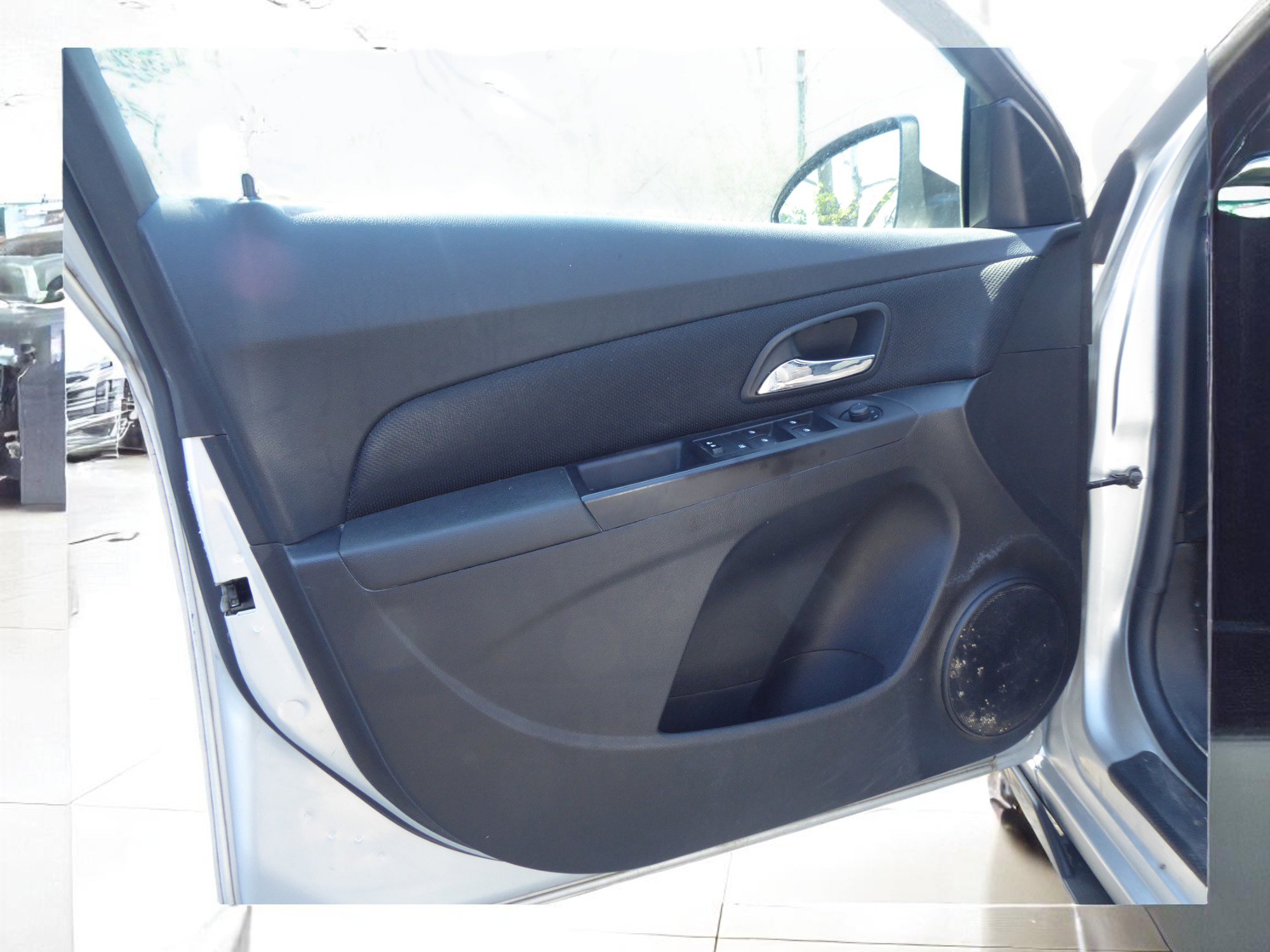 Used 2016 Chevrolet Cruze LT image 20