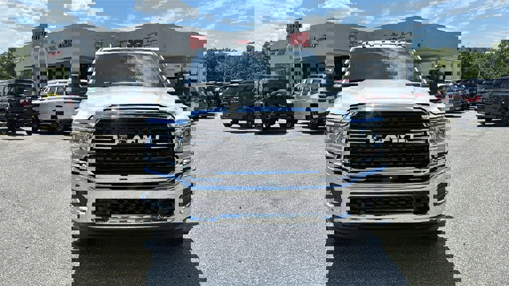 New 2024 RAM 3500 SLT w/ Quick Order Package 2YG SLT image 10