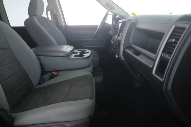 Used 2019 RAM 1500 Express w/ Wheel & Sound Group AWD/4WD image 29