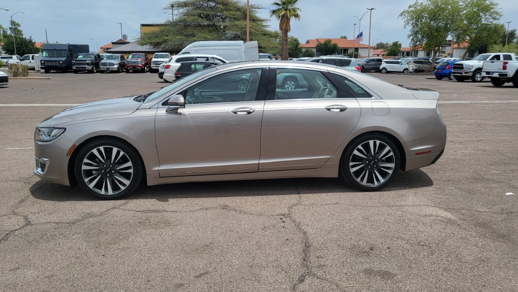 Used 2018 Lincoln MKZ Reserve w/ Climate Package FWD image 5