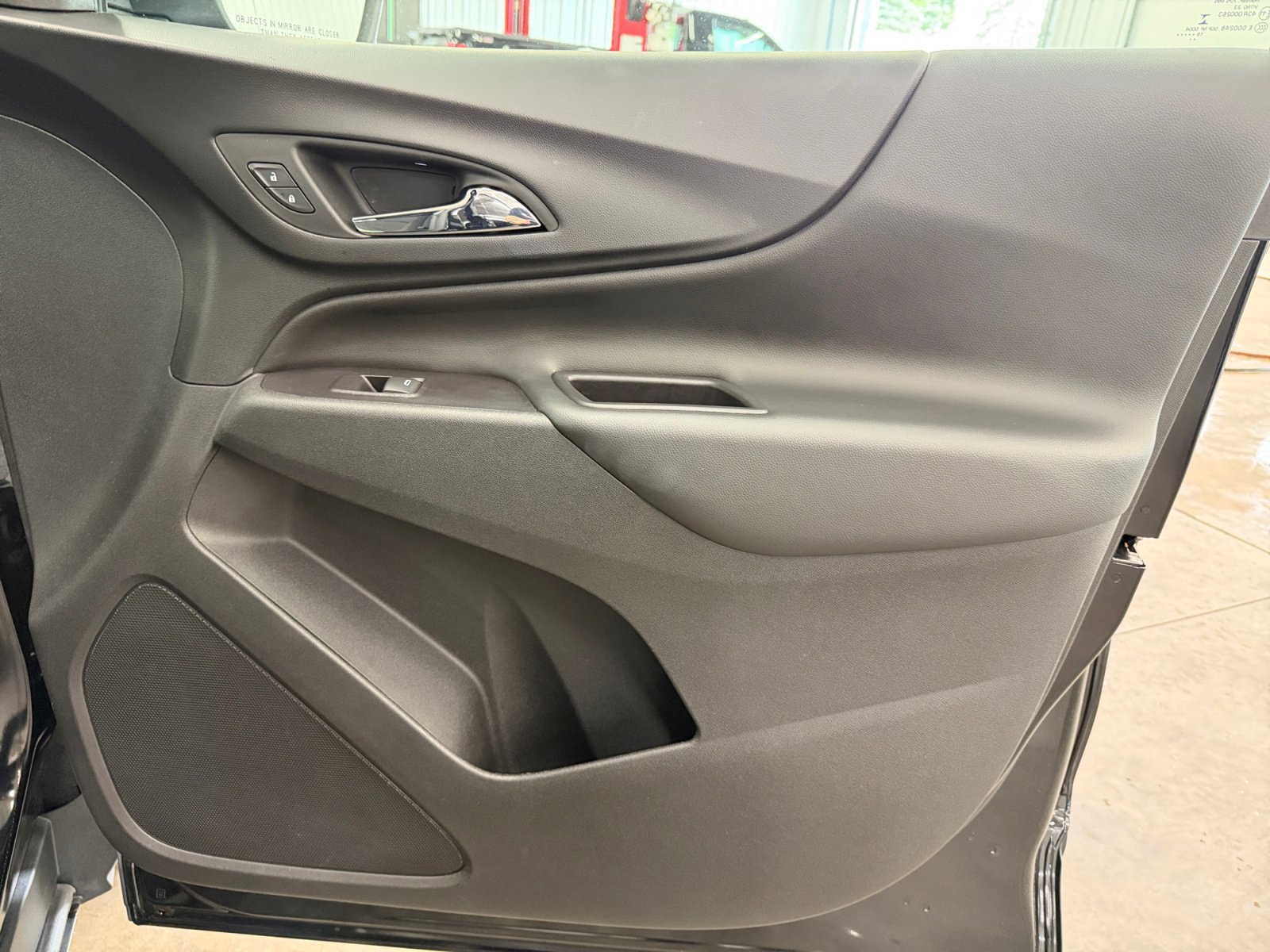 Used 2020 Chevrolet Equinox LT AWD/4WD image 23