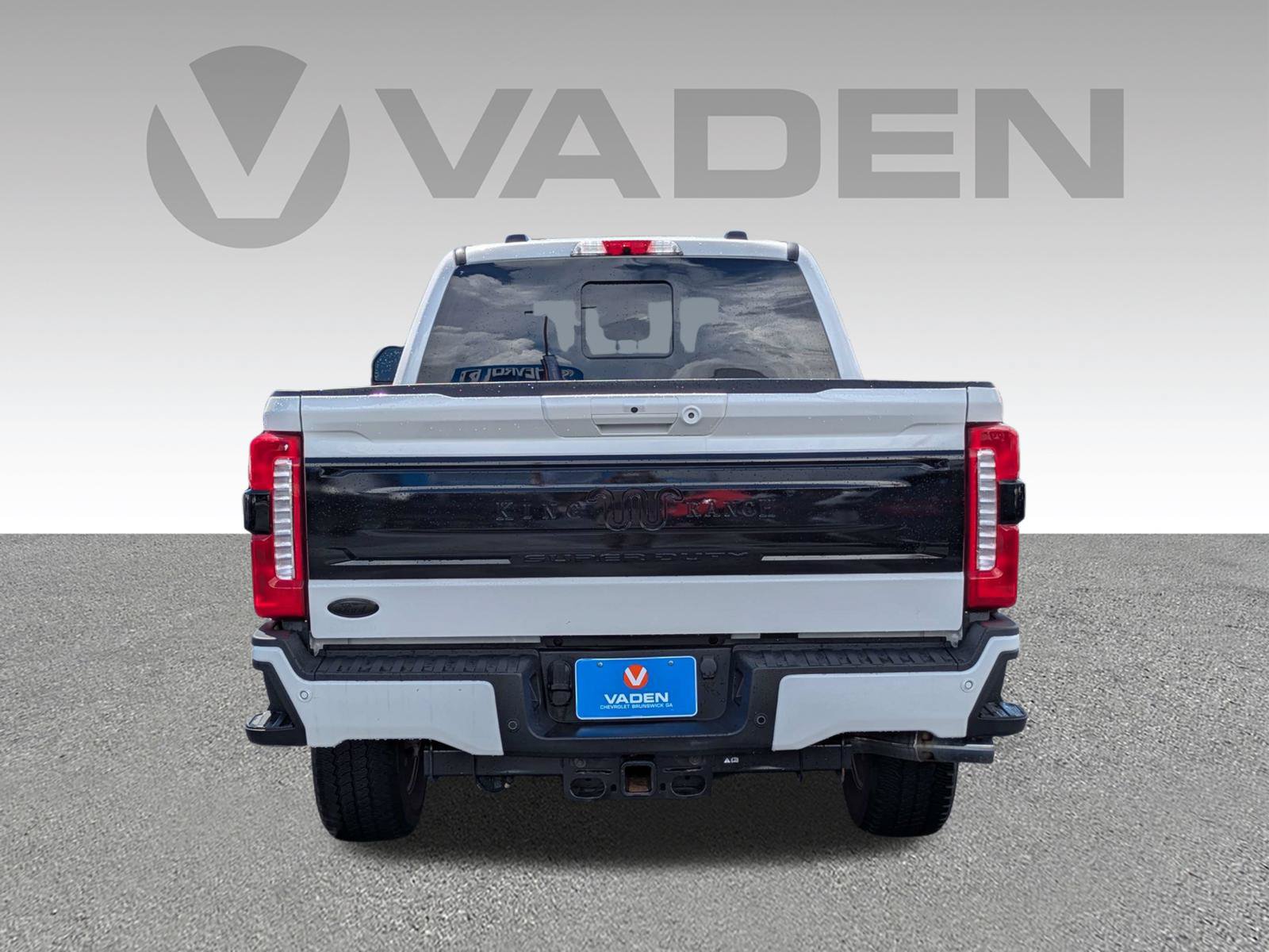 Used 2025 Ford F250 King Ranch w/ Chrome Package AWD/4WD image 26
