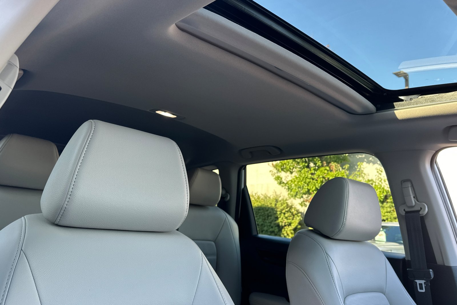 Used 2026 Honda CR-V EX-L image 23