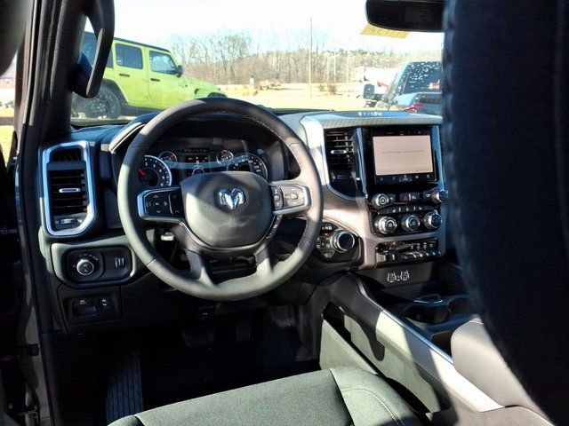 New 2026 RAM 1500 Big Horn AWD/4WD image 12