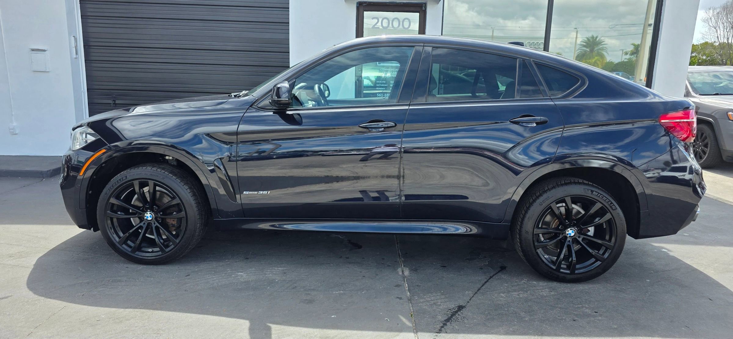 Used 2018 BMW X6 sDrive35i RWD image 9