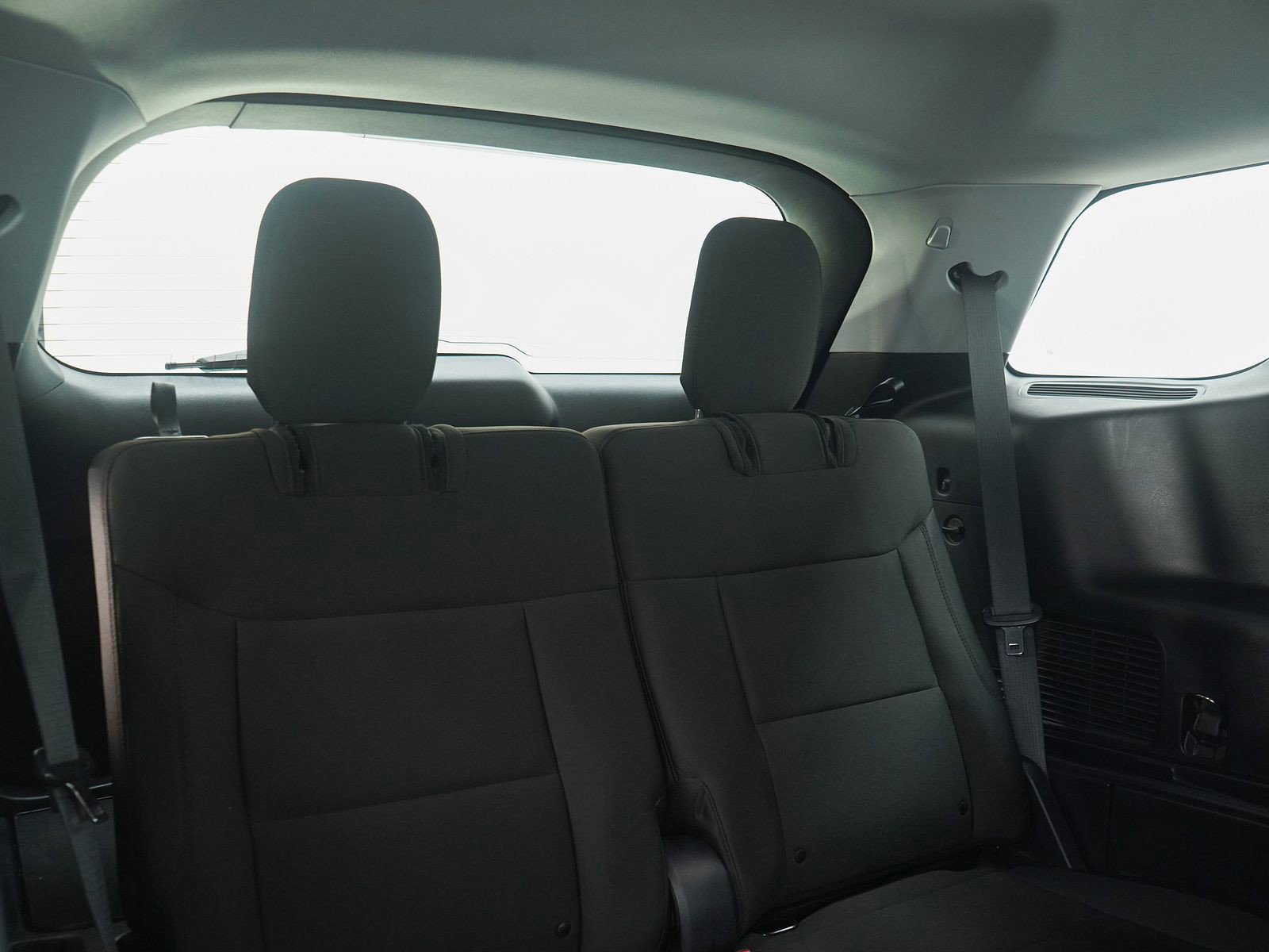 Used 2022 Ford Explorer XLT w/ Class IV Trailer Tow Package image 14