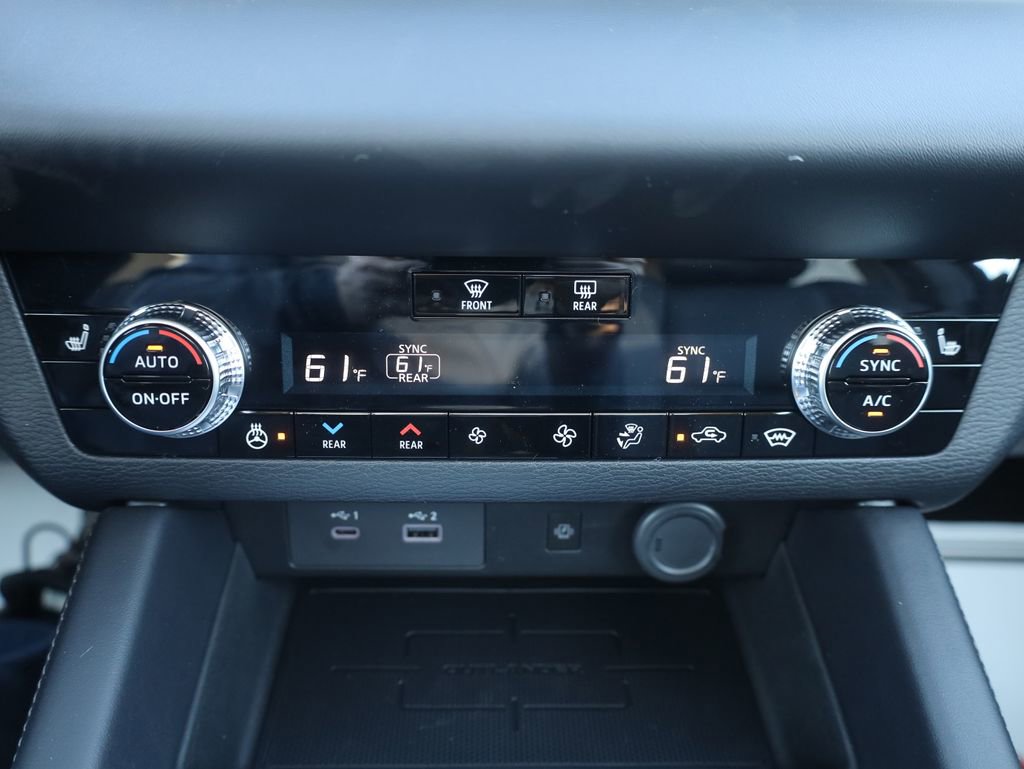 New 2025 Mitsubishi Outlander SEL image 34