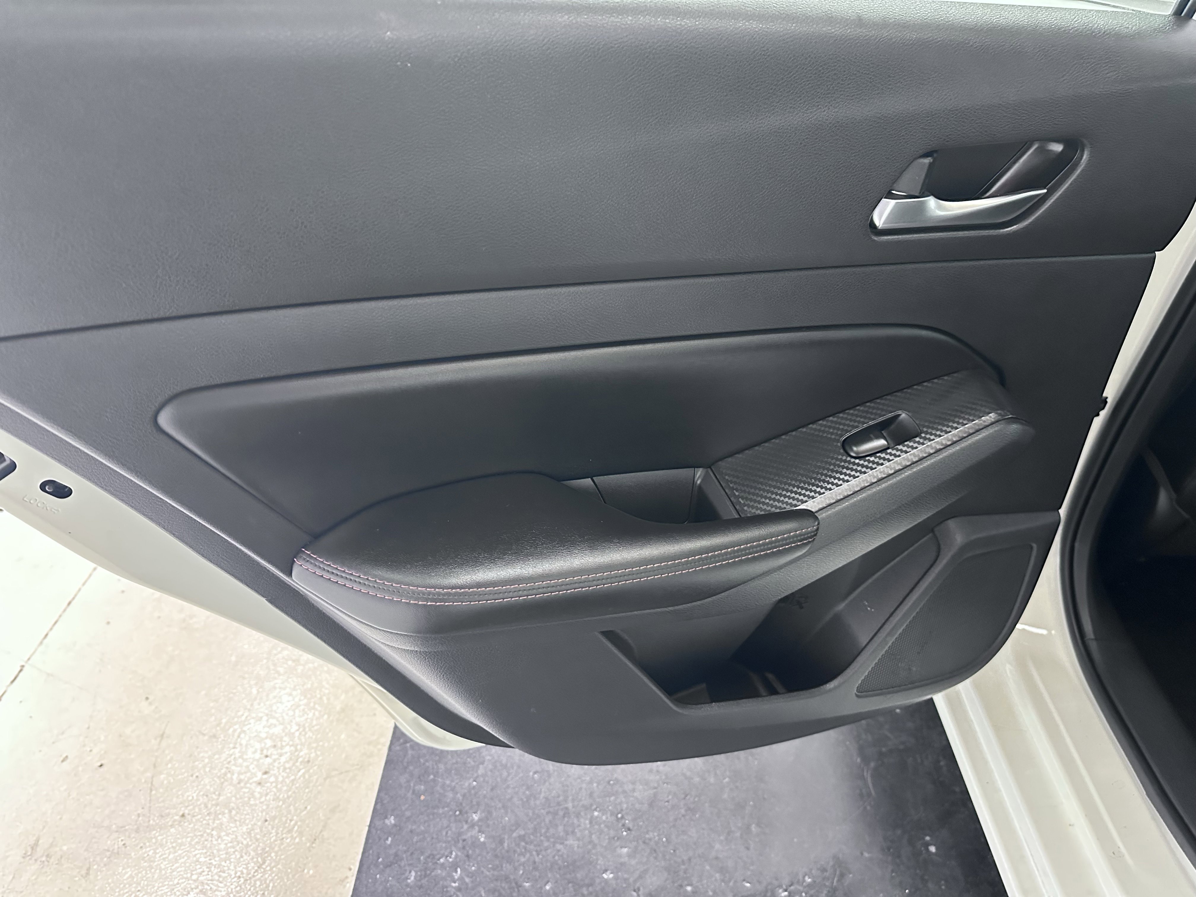 Used 2019 Nissan Altima 2.5 SR FWD image 23