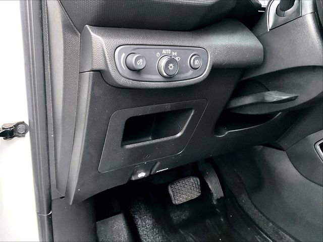 Used 2023 Chevrolet TrailBlazer LT w/ Convenience Package image 29